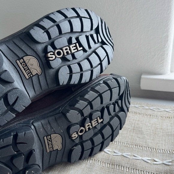 Sorel Waterfall - Picture 8 of 8